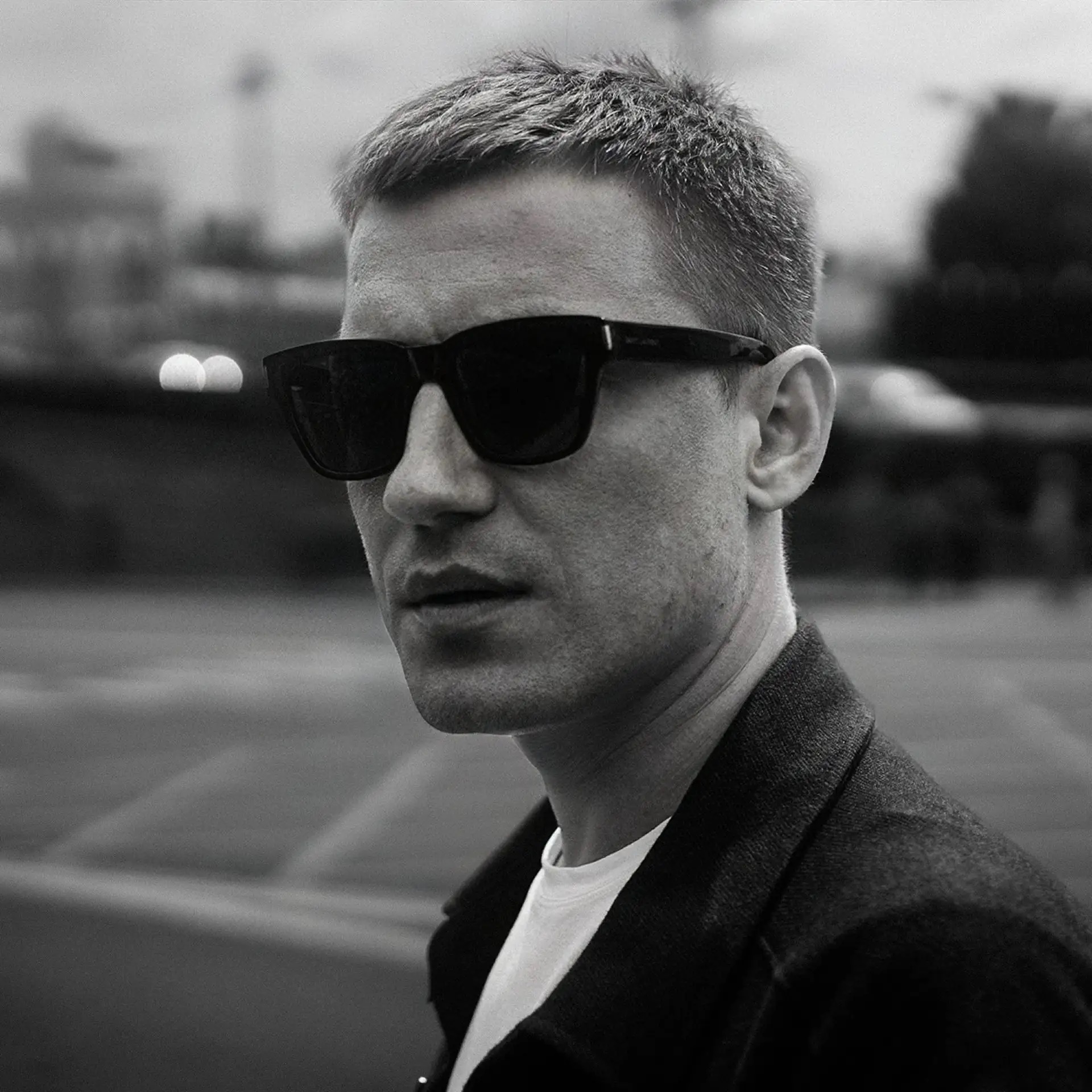 Логотип Лобушкин - Канал в MAX