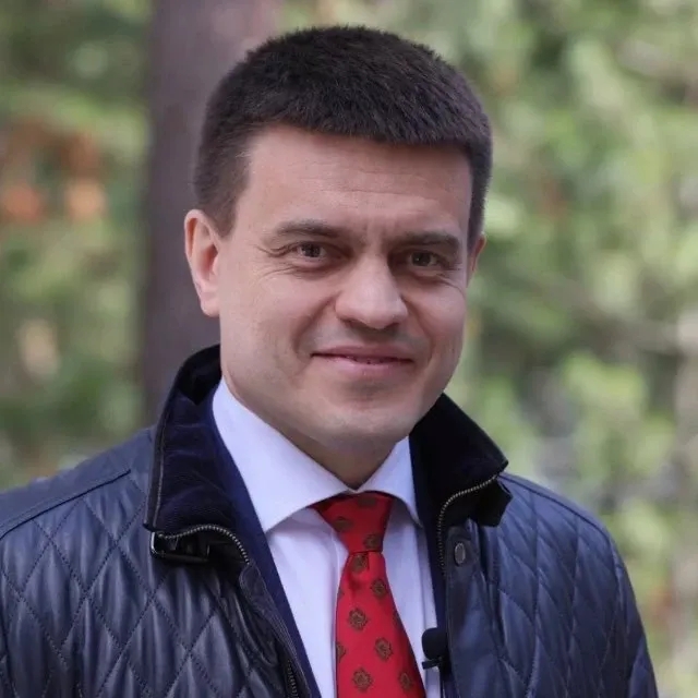 Логотип Михаил Котюков - Канал в MAX