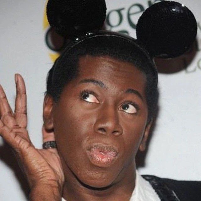 Логотип MUR - Канал в MAX